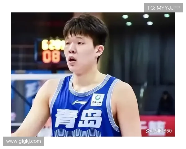 杨瀚森勇敢跳出舒适圈挑战自我成就梦想探索未知领域 杨瀚森勇敢跳出舒适圈挑战自我成就梦想探索未知领域