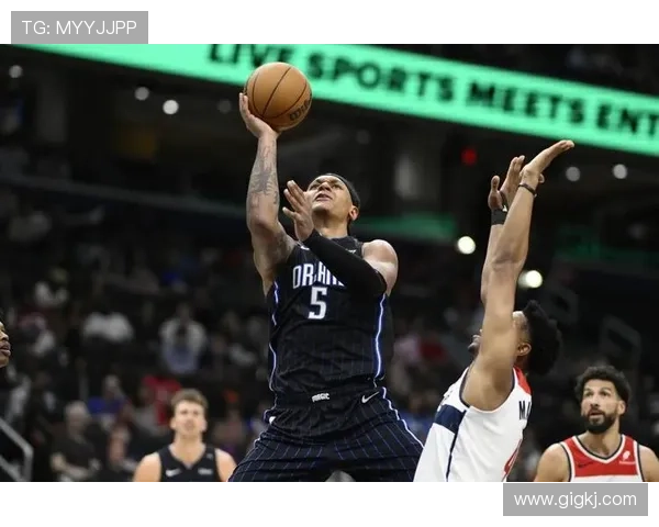 班凯罗砍下28分带领魔术大胜奇才取得客场胜利