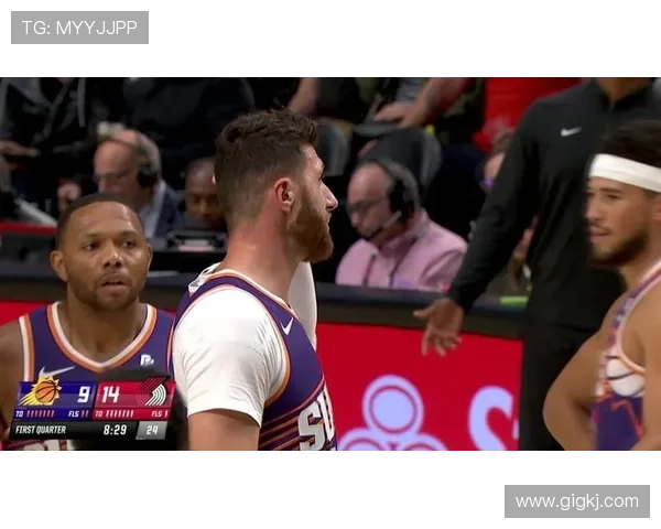 史密斯高抛妙传助艾顿空接重扣上演震撼全场精彩高潮时刻瞬间绽放 史密斯高抛妙传助艾顿空接重扣上演震撼全场精彩高潮时刻瞬间绽放