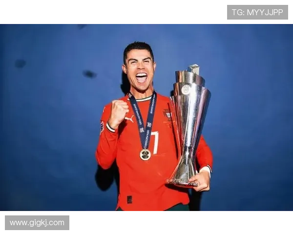 C罗荣获葡萄牙环球声望奖赞扬其辉煌职业生涯成就